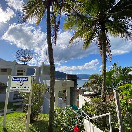 Apartamento Ubatuba Vista Para O Mar E Pe Na Areia - Praia Das Toninhas Exterior foto